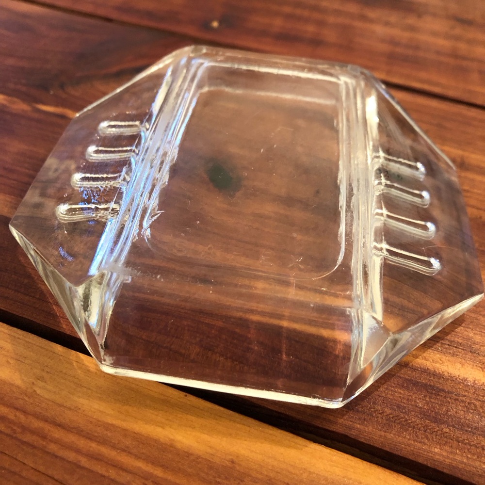Art Deco Vintage Ashtray - Picture 5 of 7